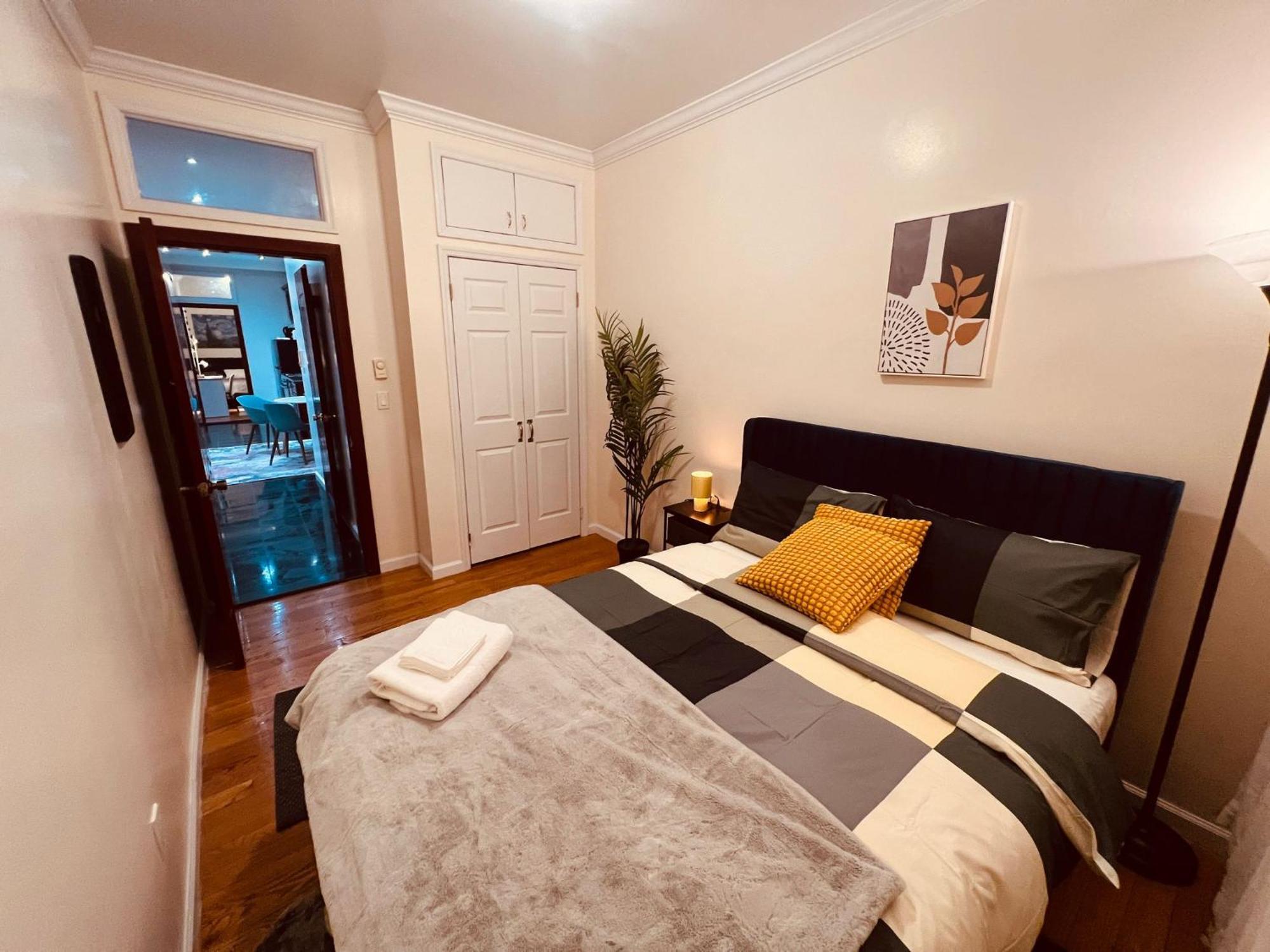 Relaxed 2br In Manhattan Valley Apartment